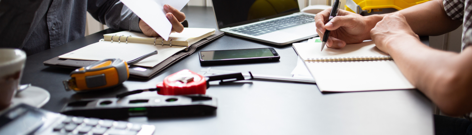 AdobeStock_297258700-1500x430 Vous êtes un professionnel avec un projet pour vos clients Etienne Bouclet