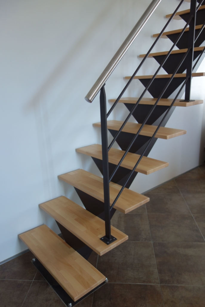 bouclet_17escalier-droit-bois-acier-et-main-cournate-inox-scaled-e1593509560835-687x1030 Fabricant et poseur d'escaliers à Vendôme (41) Etienne Bouclet