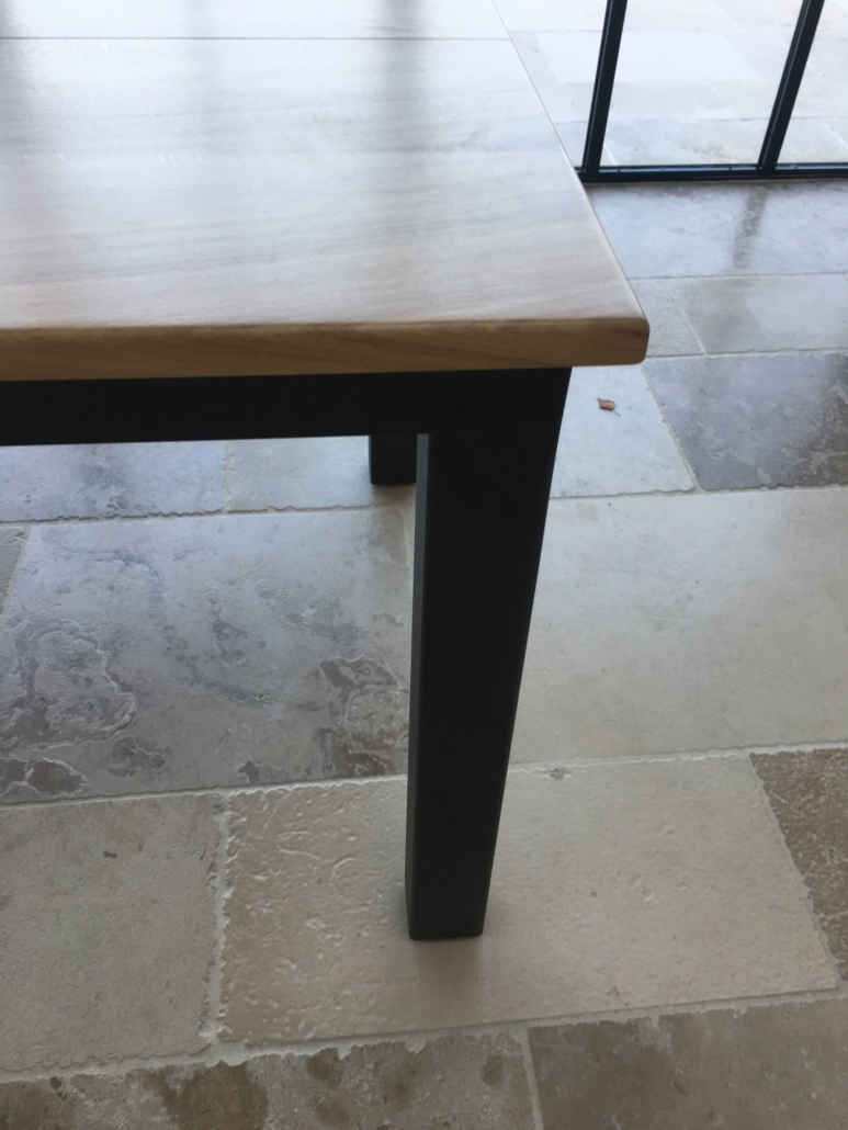 bouclet_22-table-détail-scaled-e1593511109377-773x1030 Mobiliers, verrières et décoration Etienne Bouclet