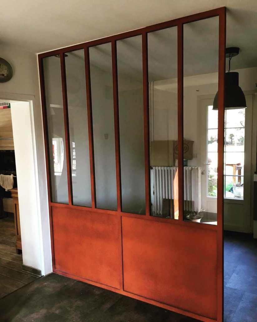 c15f8644-6e0e-4234-8d30-0b91e2de7661-original-824x1030 Mobiliers, verrières et décoration Etienne Bouclet