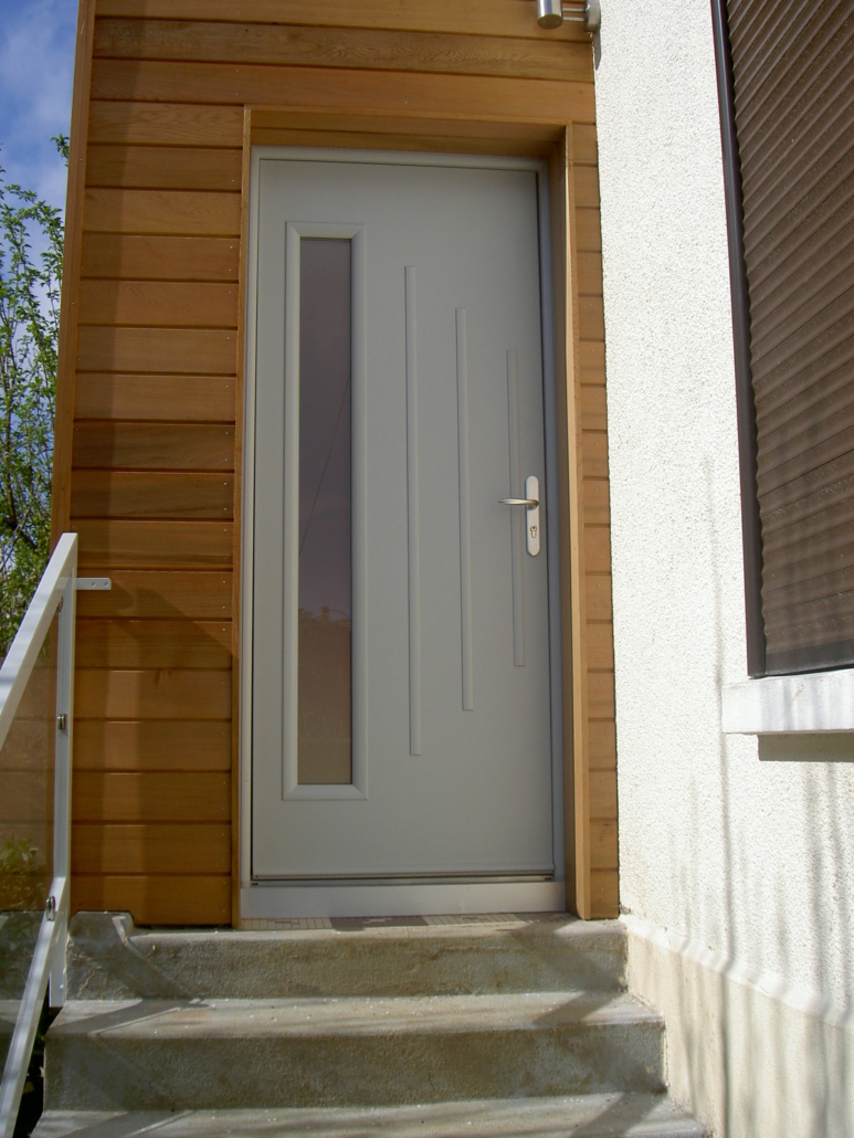 porte-dentrée-aluminium-blanc-2-773x1030 Portes d'entrées Etienne Bouclet